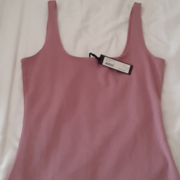 Scooped Bodycon Midi Dress - Picture 2 of 4